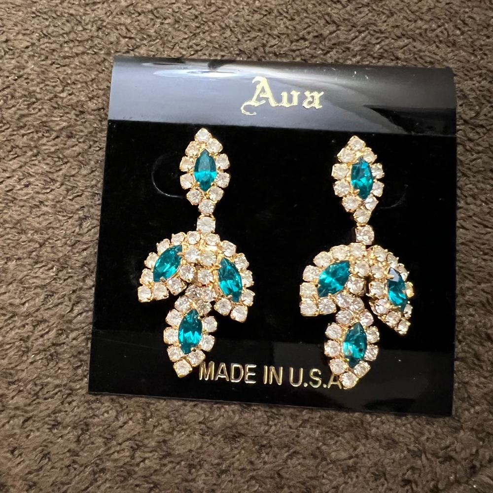 Formal/Prom Earring